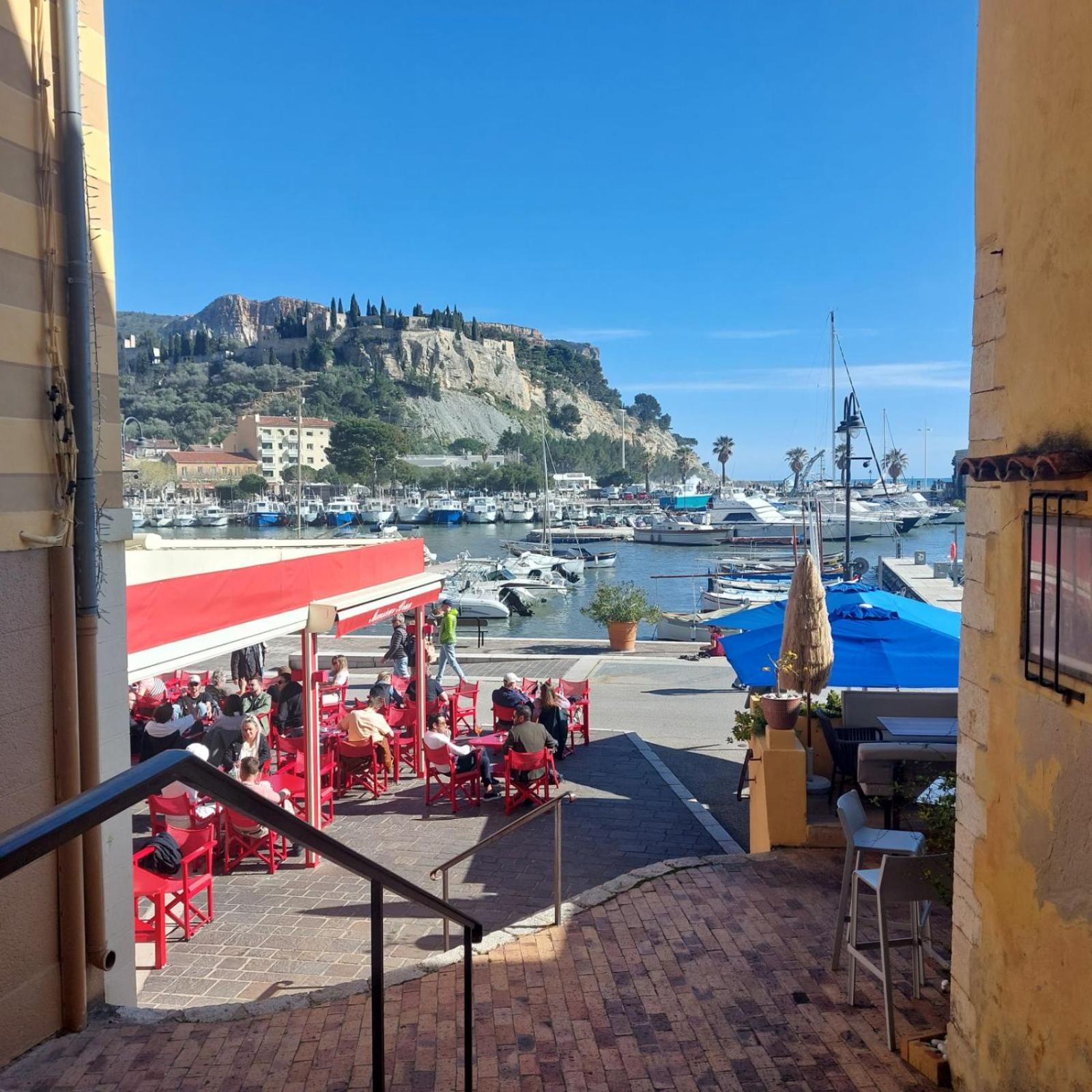 Appartement Le Mehari Cassis Exterior foto